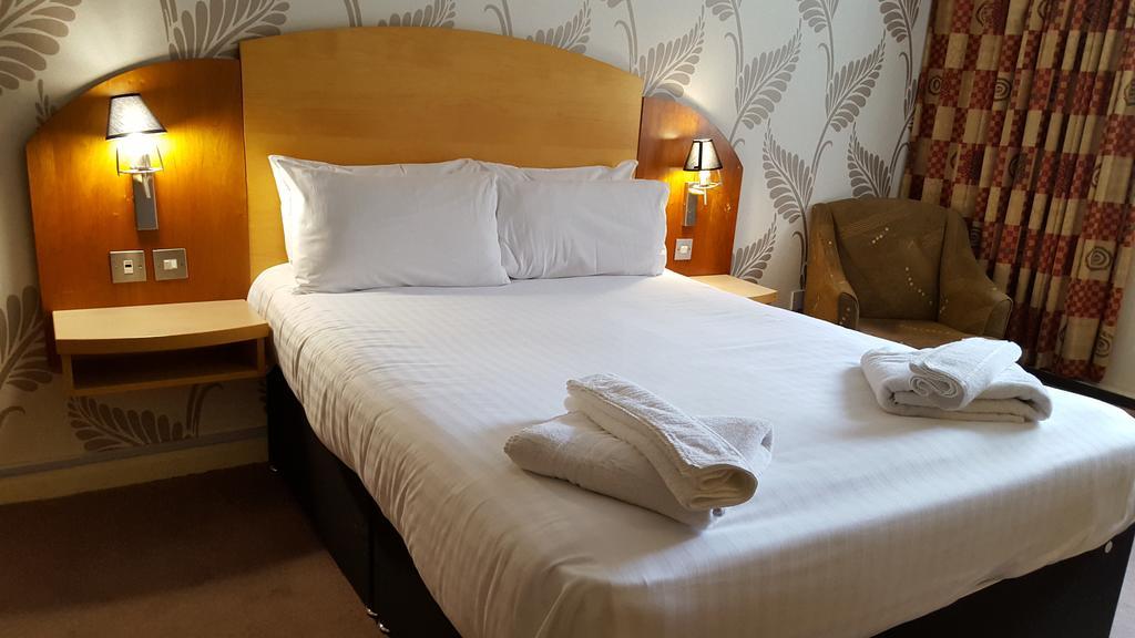 The Allesley Hotel Coventry Bagian luar foto