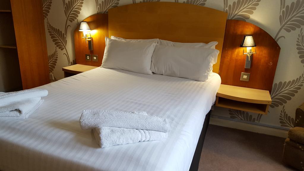 The Allesley Hotel Coventry Bagian luar foto
